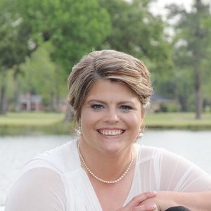 Meet your Posher, Nina